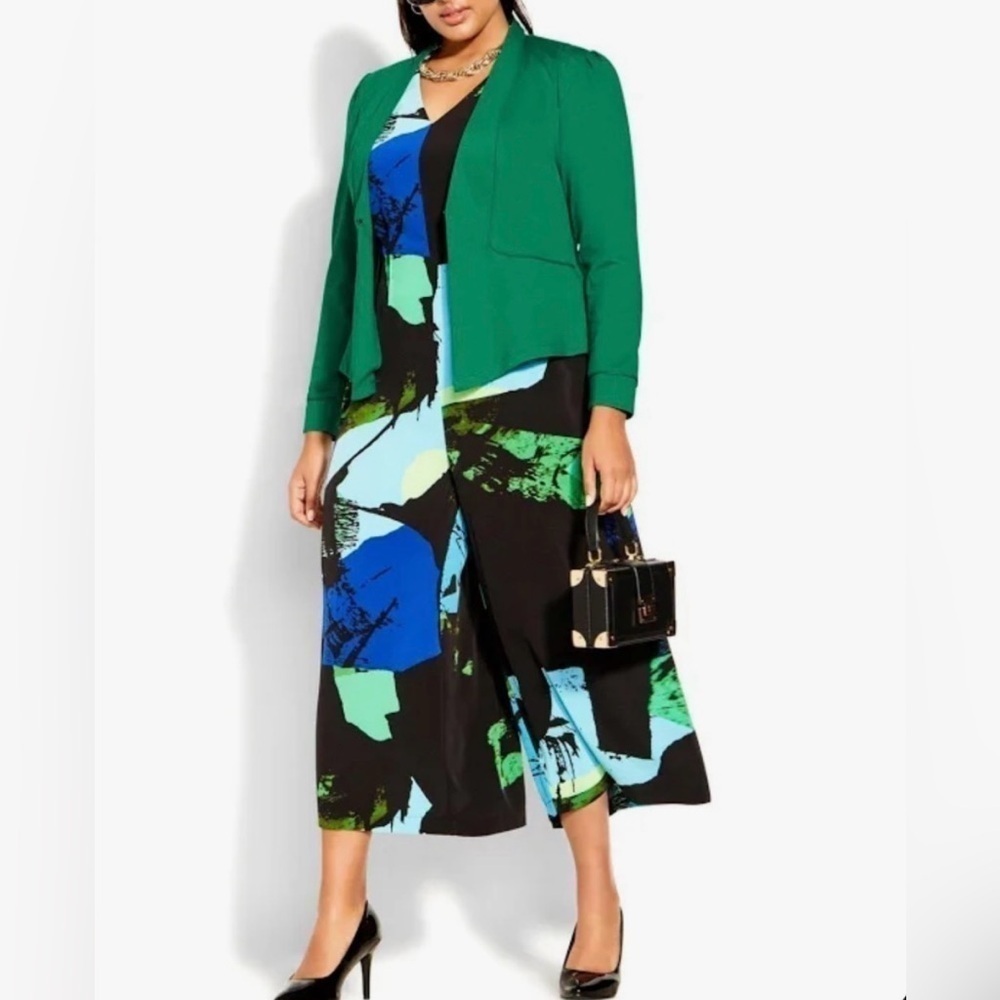 City Chic Women's Plus Size Piping
Praise Jacket​​​​​​​​​​ - Picture 4 of 5